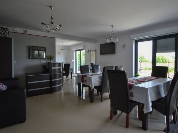 Pokoje i Apartamenty Wakacyjna 30