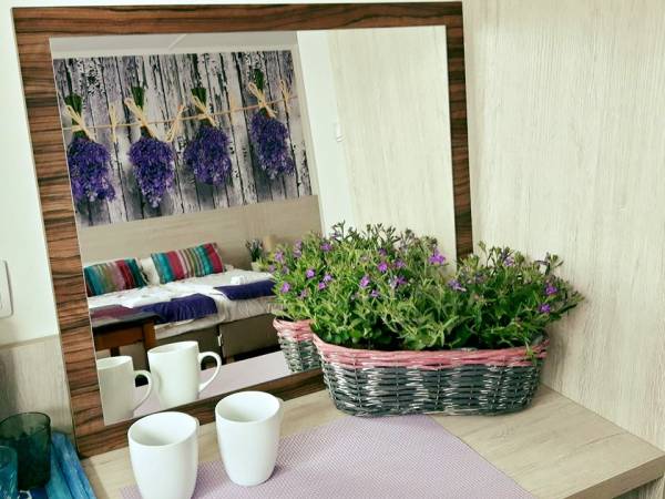 PENSJONACIK JEZIORAK -pokoje gościnne