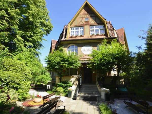 Sanatorium Uzdrowiskowe Azalia