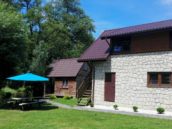 Domki i pokoje nad rzeką Wieprz