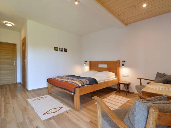 POKÓJ 3 OS.Z WIDOKIEM NA JEZIORO