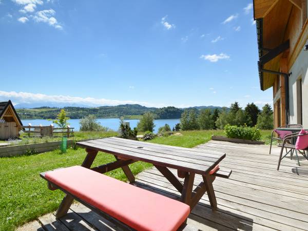 APARTAMENT , KĄCIK WYPOCZYNKOWY