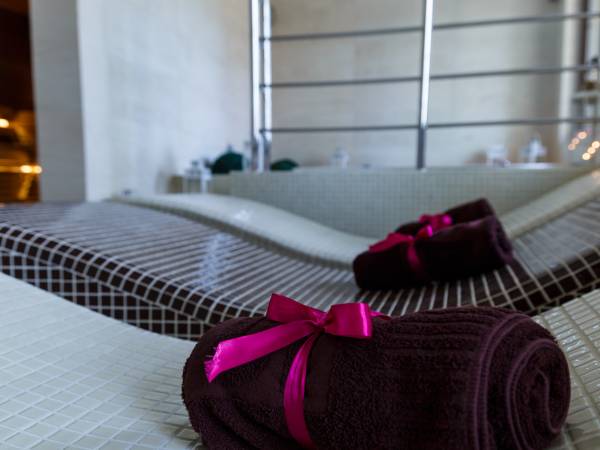 Hotel Sanvit Lake Resort & Spa