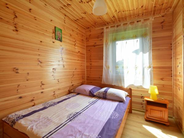 Sypialnia w domku letniskowym