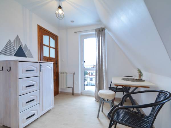 Siuster 1 - pokoj zachodni z balkonem