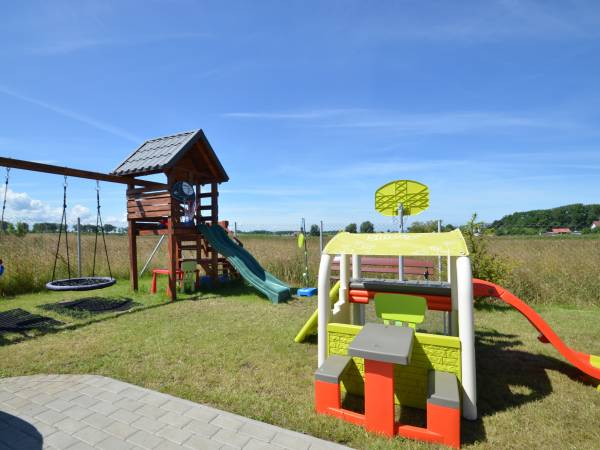 Sarbinowo Modrzewiowe domki nad morzem