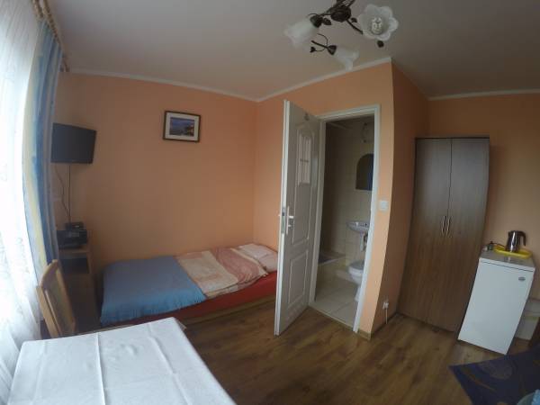 pokój 3-osobowy na piętrze