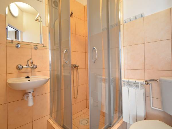 studio 4-osob z łazienką nr 1