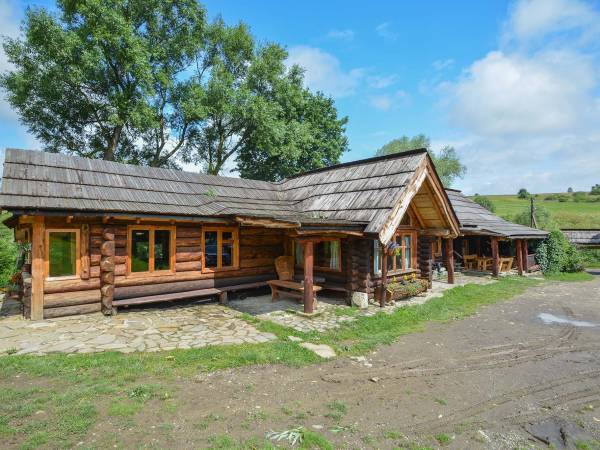 Stadnina Koni Huculskich