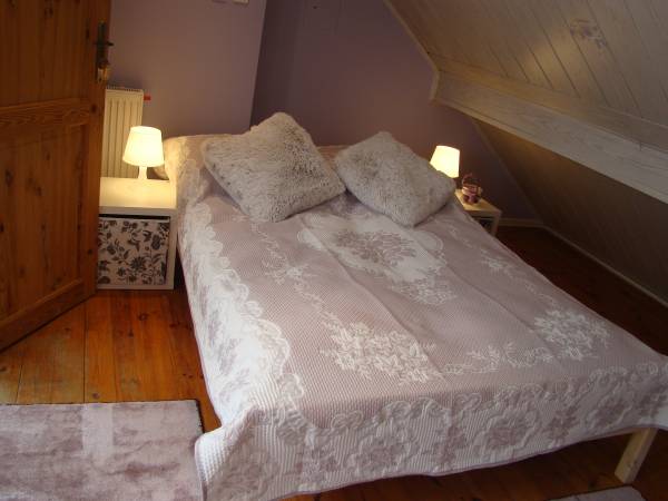 Apartament nr 3 - 4/6 os. - sypialnia na poddaszu