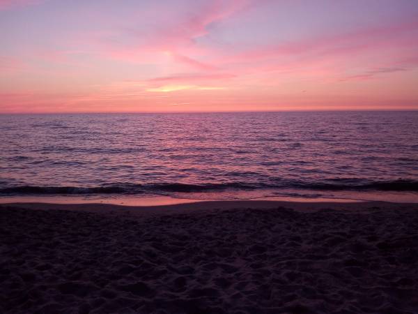 Plaża w Bobolinie tuż po zachodzie słońca