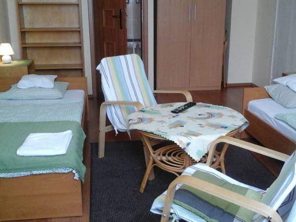 pokój 3 osobowy z łazienką