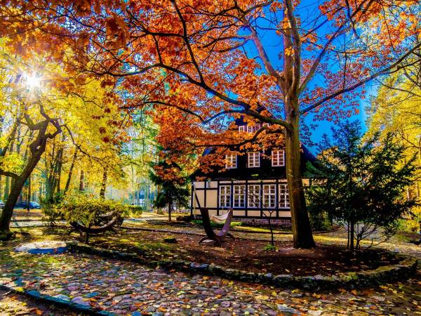 Hotel Klubowo-konferencyjny SMOLARNIA