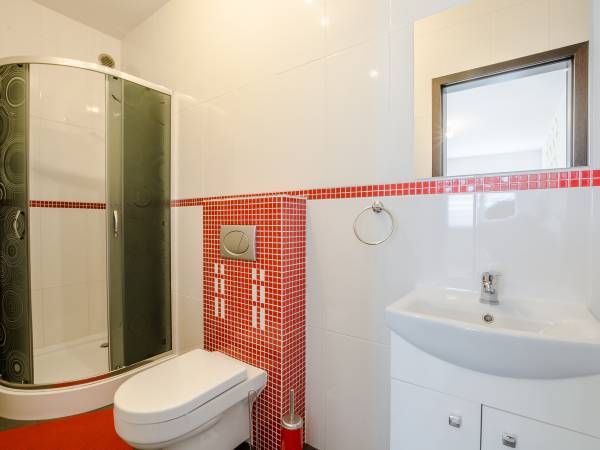 łazienka pokój studio 4 os. nr 2