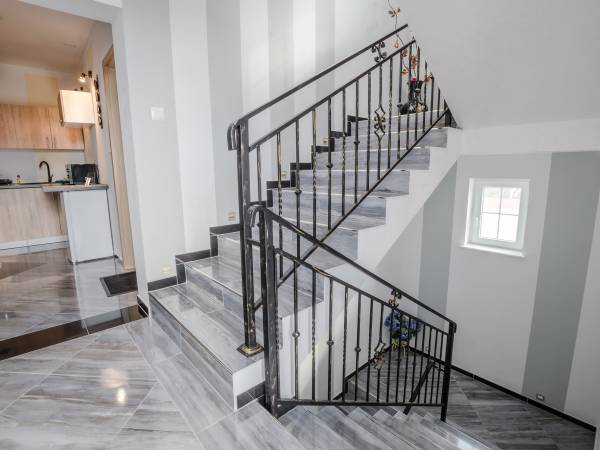 Pokoje i Apartamenty Stach