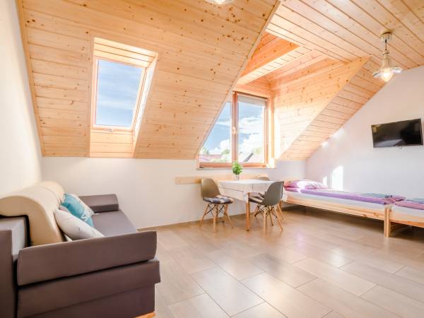 Pokoje nad jeziorem Charzykowy