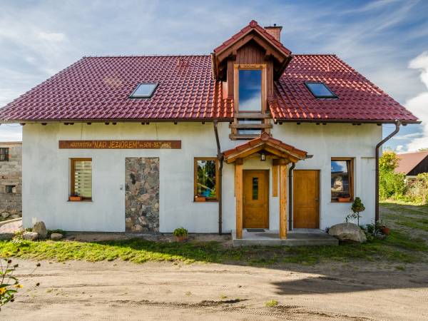 Pokoje nad jeziorem Charzykowy