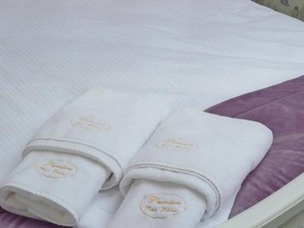 PREMIUM Bed & Breakfast