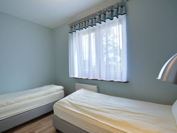 Sypialnia z dwoma łóżkami pojedynczymi