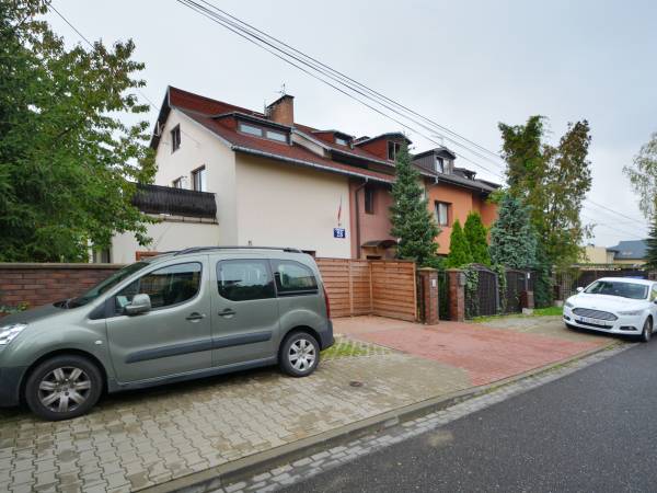 Pokoje gościnne w Raszynie