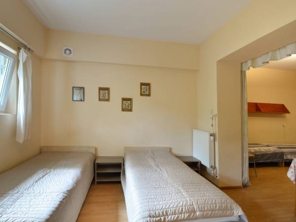 Pokój 6os dwa pomieszczenia