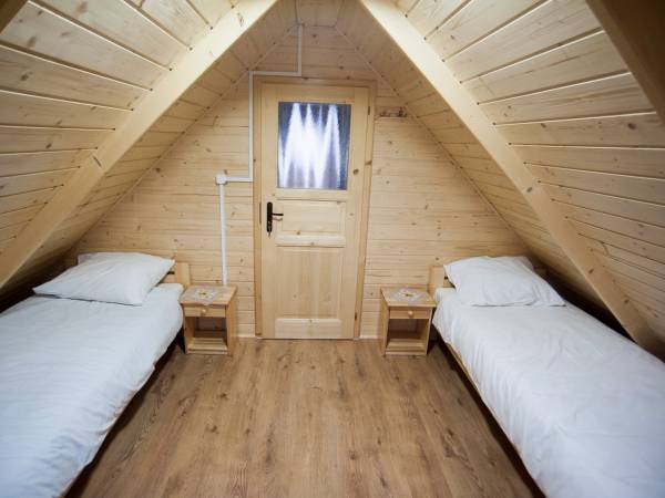 Domek 6-cio osobowy - jedna z sypialni