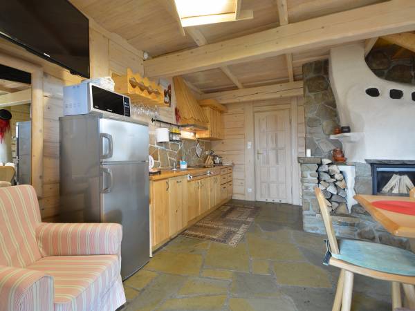 Chaty Wichrowe Wzgórze