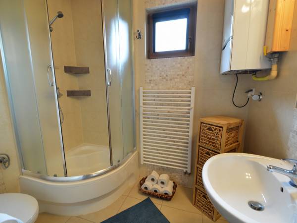 Chaty Wichrowe Wzgórze