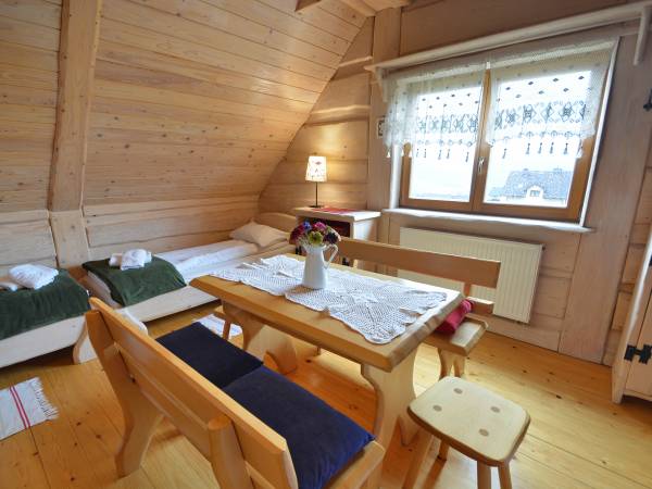 Chaty Wichrowe Wzgórze