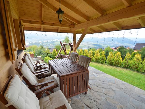 Chaty Wichrowe Wzgórze