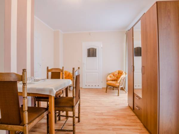 Kwatery prywatne Margo