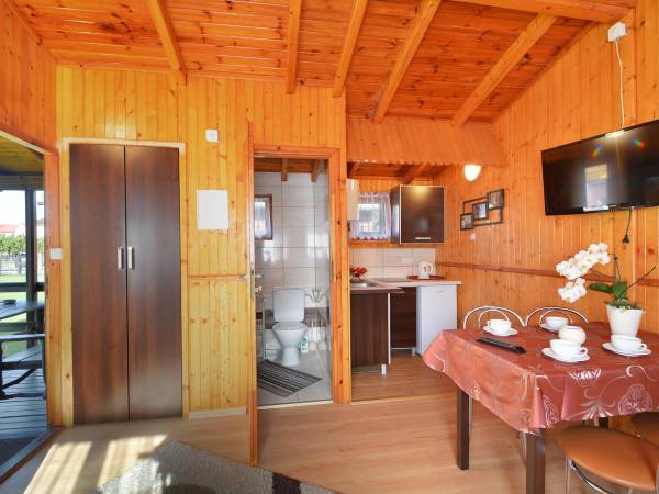 Pokoje i Domki Bursztyn