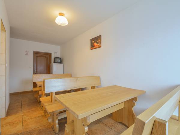 aneks kuchenny z jadalnią na 2 piętrze