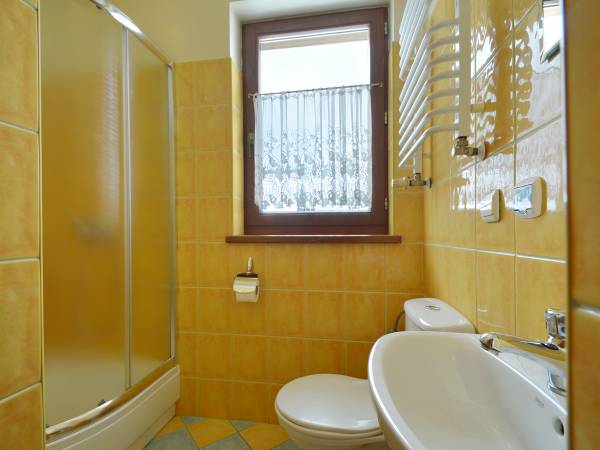 Pokój GUBAŁÓWKA - łazienka