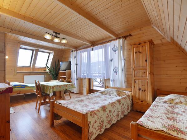 Nr 4 GIEWONT 2-4 os.