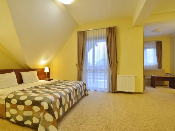 Pensjonat Crosna SPA