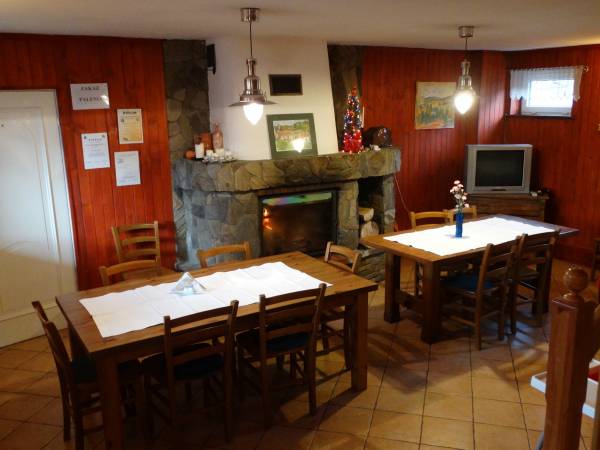 sala kominkowa/ jadalnia