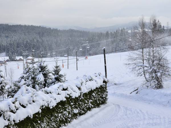 Widok na stok z pokoju nr 4