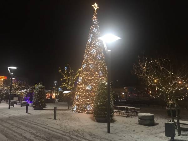 Zimowy rynek w Ustroniu
