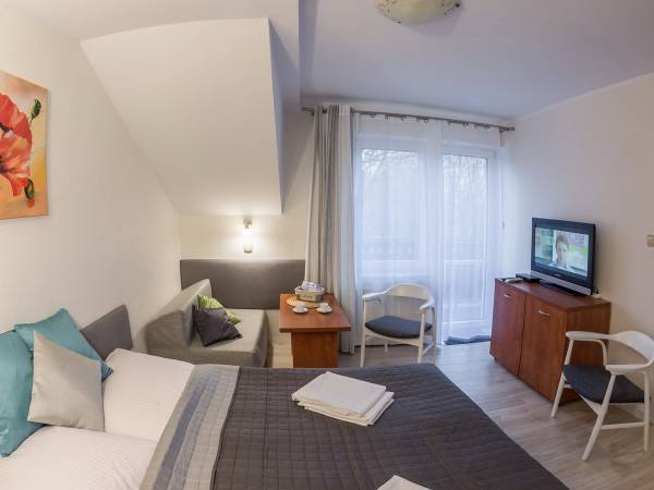 Apartament 2-pokojowy 4-osobowy z dwiema sypialniami.