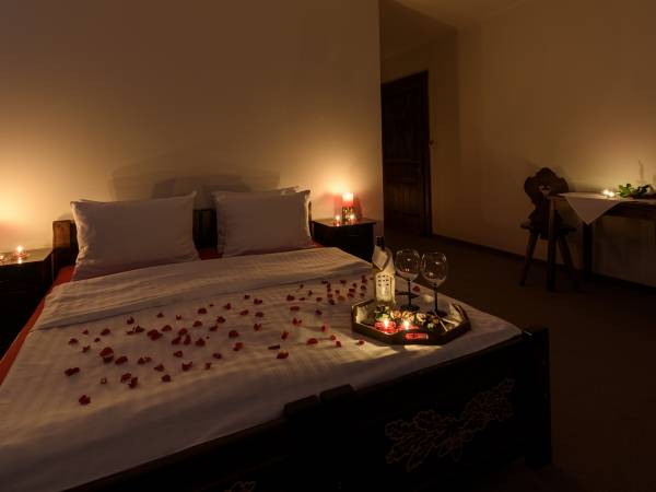 Dworek Myśliwski Hubert - pokoje