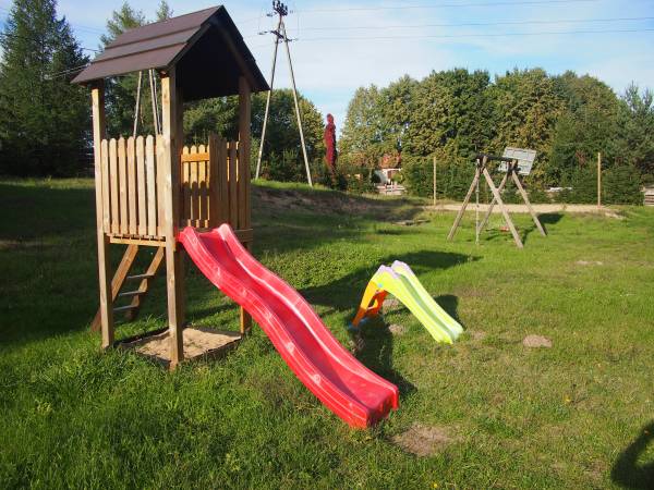 Kobyłocha- plac zabaw