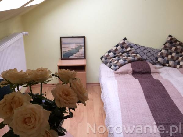 wnetrze pokoju 4 os.