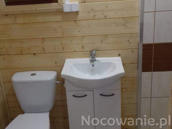 łazienki w domkach