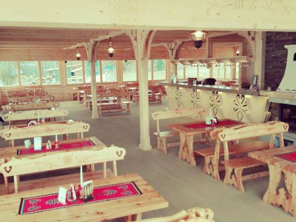 Ławy w stylu góralskim