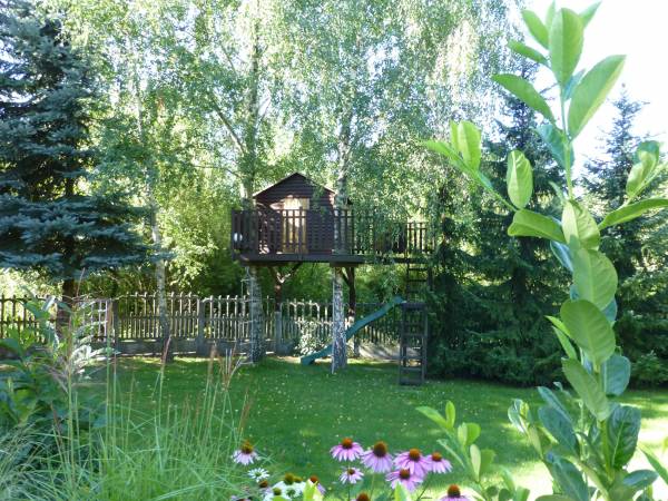 Domek na drzewie. Możliwość nocowania!