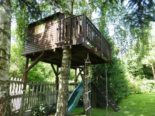 domek, podłoga 2 x 2m