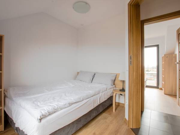 Domek w zabudowie szeregowej- sypialnia dwoosobowa