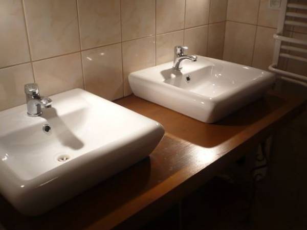 Dworek i pokoje gościnne Mały Dwór