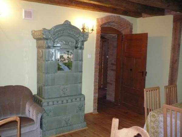 Dworek i pokoje gościnne Mały Dwór